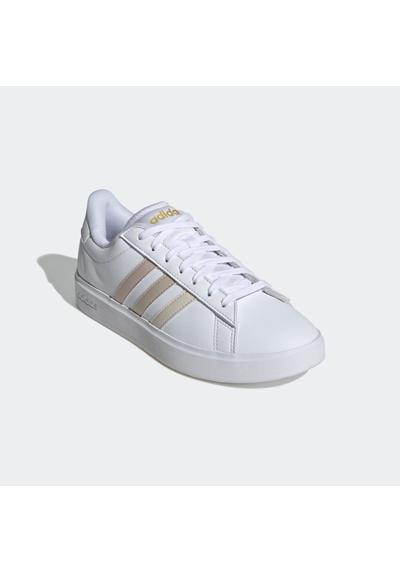 Cloud White / Wonder White / Wonder Beige