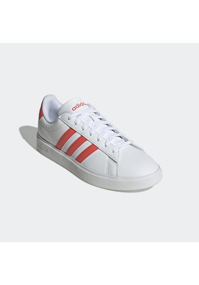 Cloud White / Preloved Scarlet / Cloud White