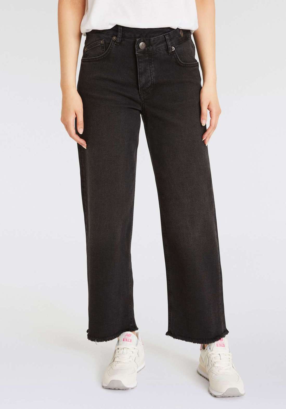Прямые джинсы с пятью карманами. Mäze Sailor Recycled Denim Black Stretch