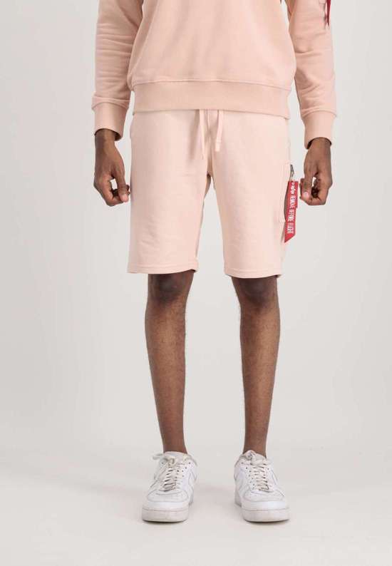 персиковый