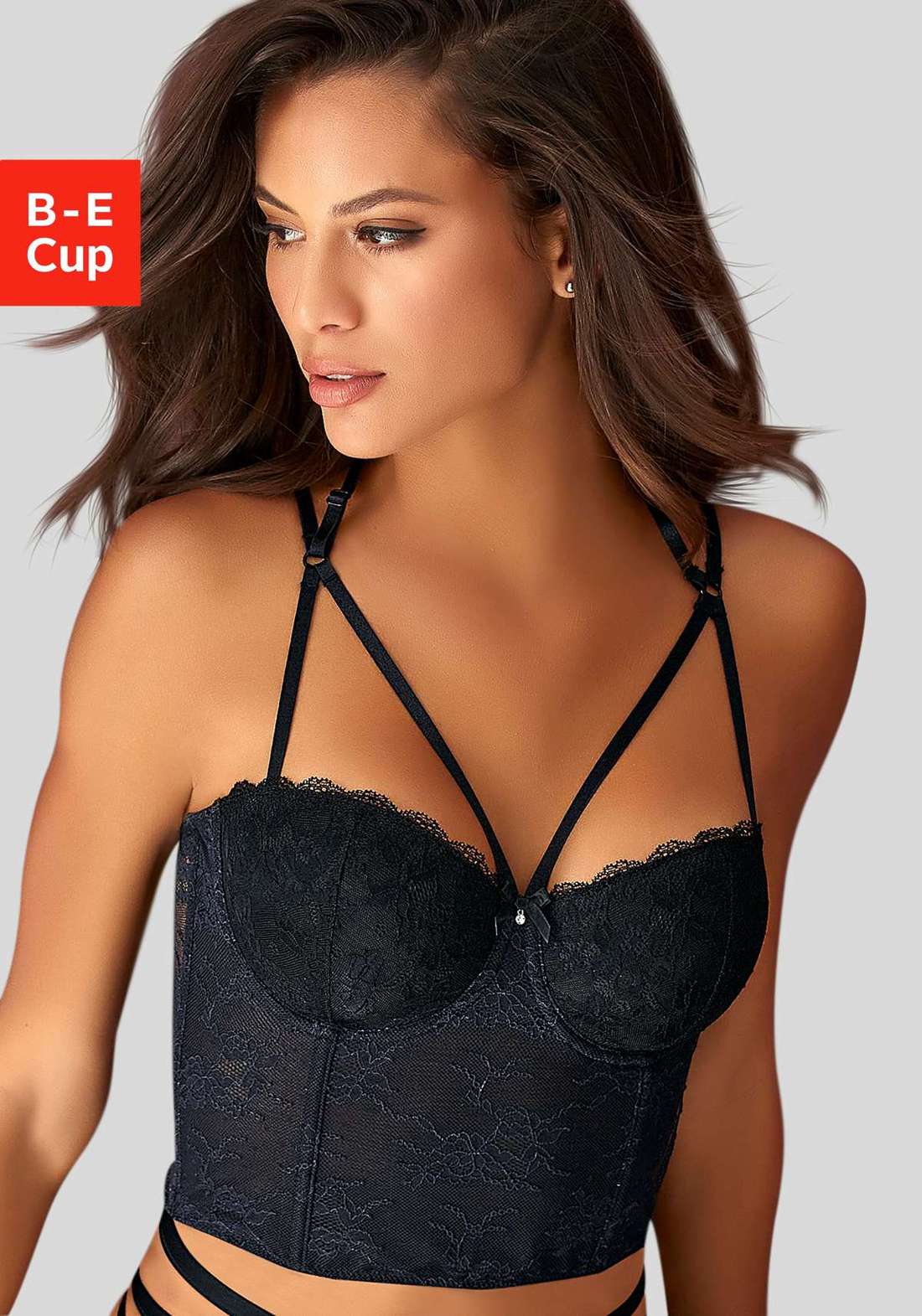 Корсаж на косточках и соблазнительной лентой