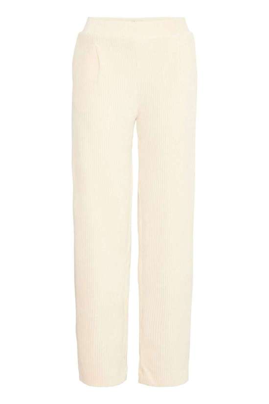 молочный миндаль