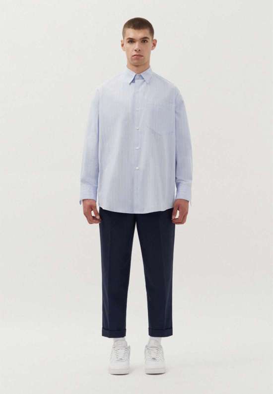 светло-синий