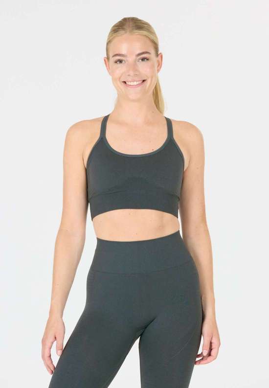 темно-зеленый