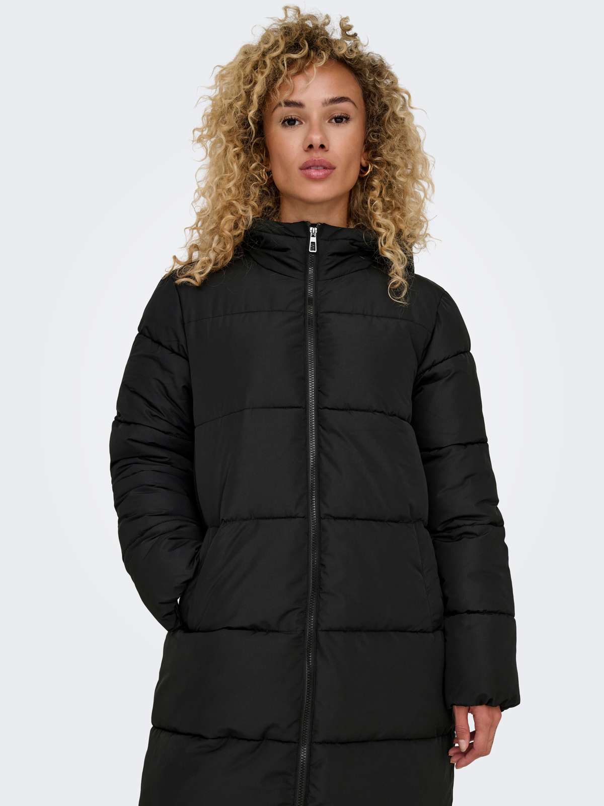 стеганое пальто ONLMAGGI LIFE X-LONG PUFFER COAT CC OTW