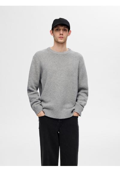 Вязаный свитер SLHCODY LS KNIT RELAXED CREW NECK NOOS