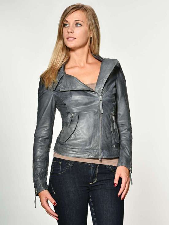 темно-серый