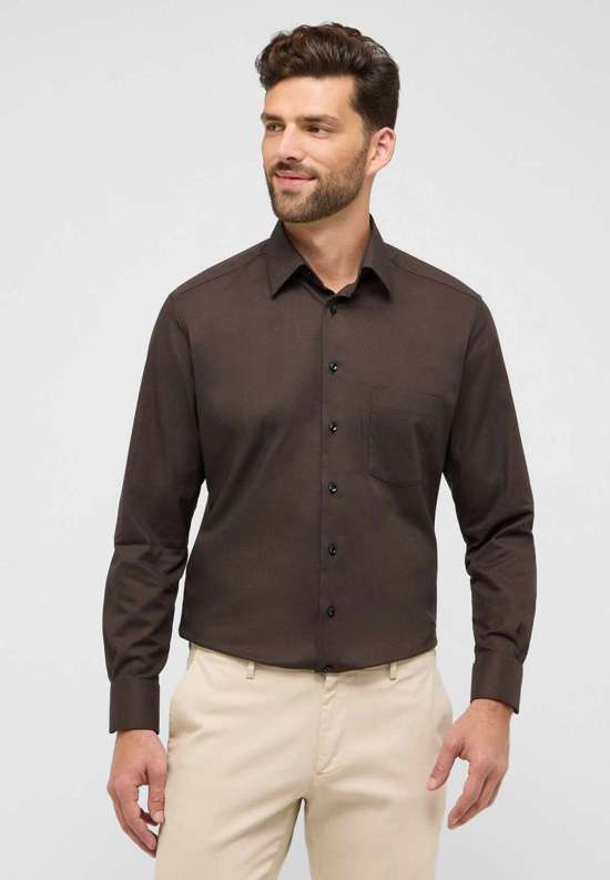 темно-коричневый