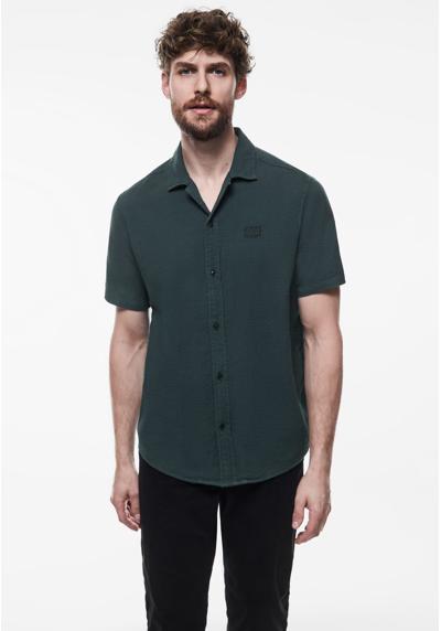 dark urban green