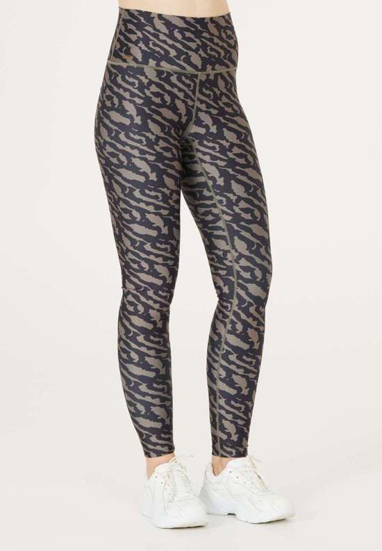 светло-коричневый-черный