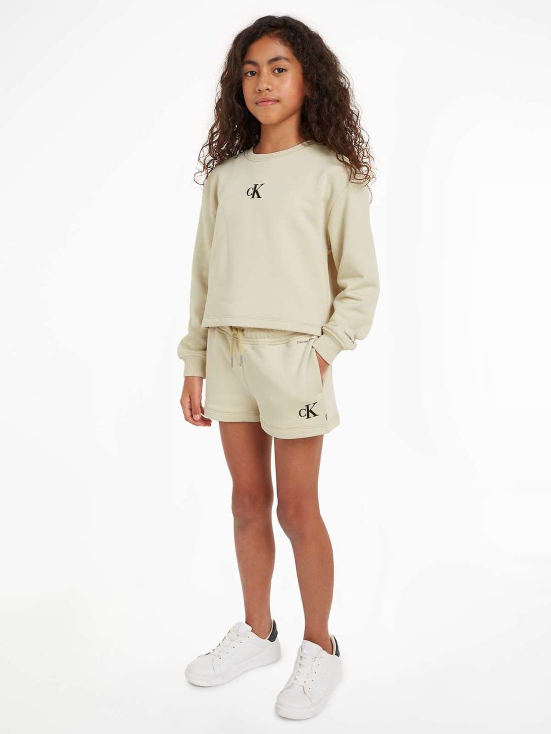 Рубашка и шорты, дети до 16 лет