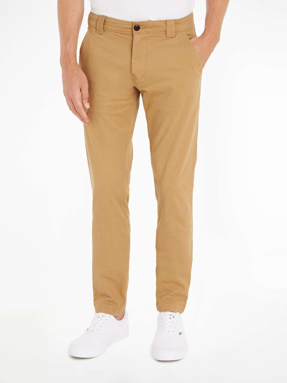 Брюки-чиносы с фирменным лейблом»TJM SCANTON CHINO PANT«