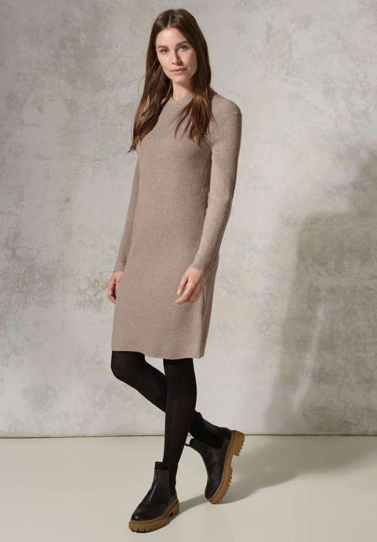 milky caramel melange