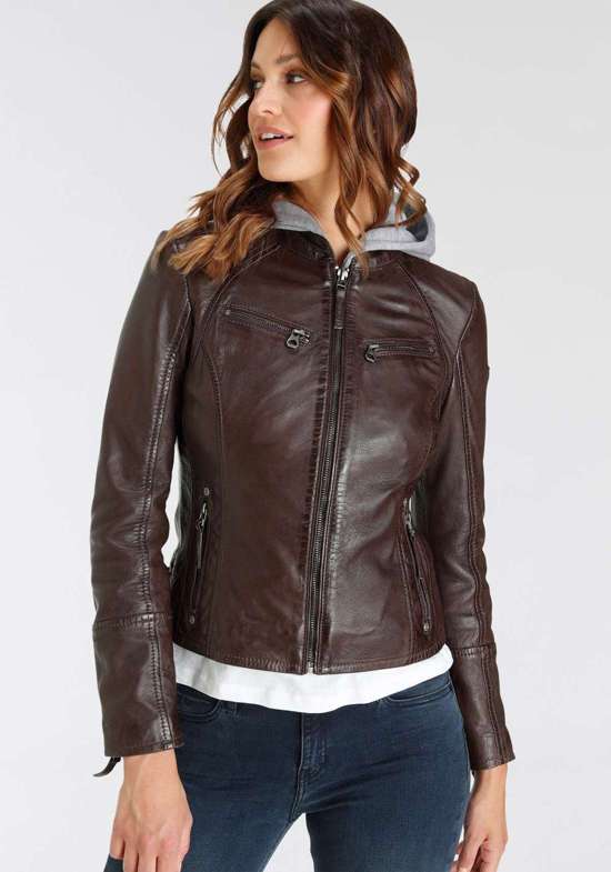 темно-коричневый