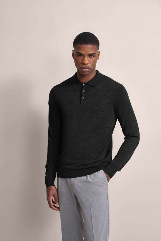 темно-серый