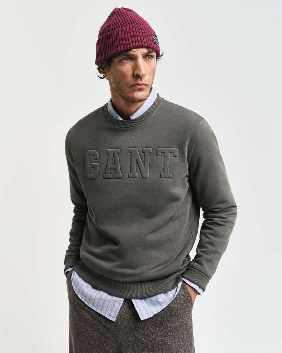 толстовка EMBOSSED C-NECK SWEAT
