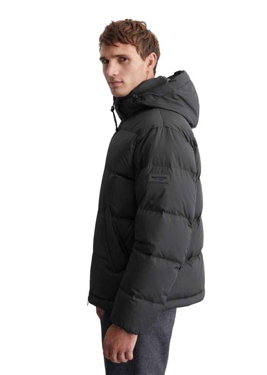 темно-серый