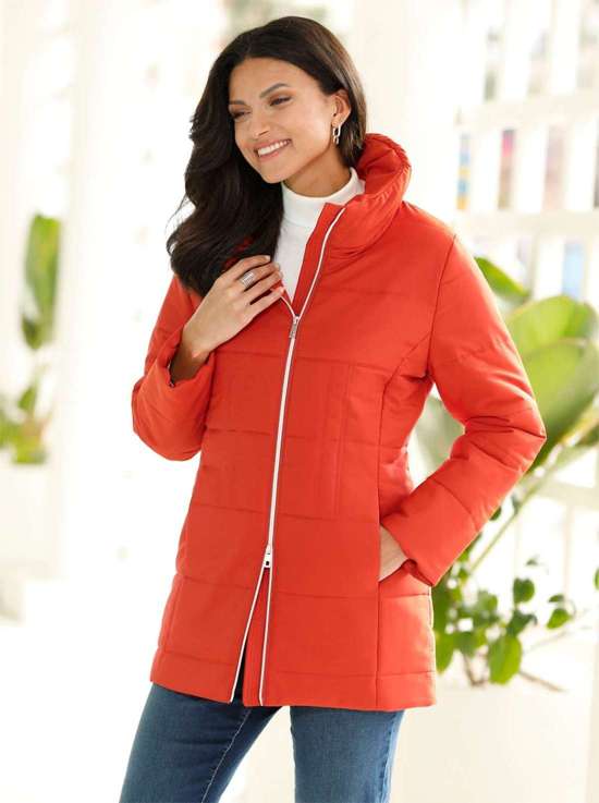 красный ржавый 