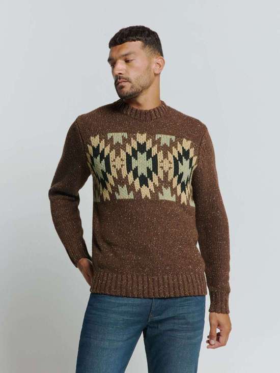 коричневый