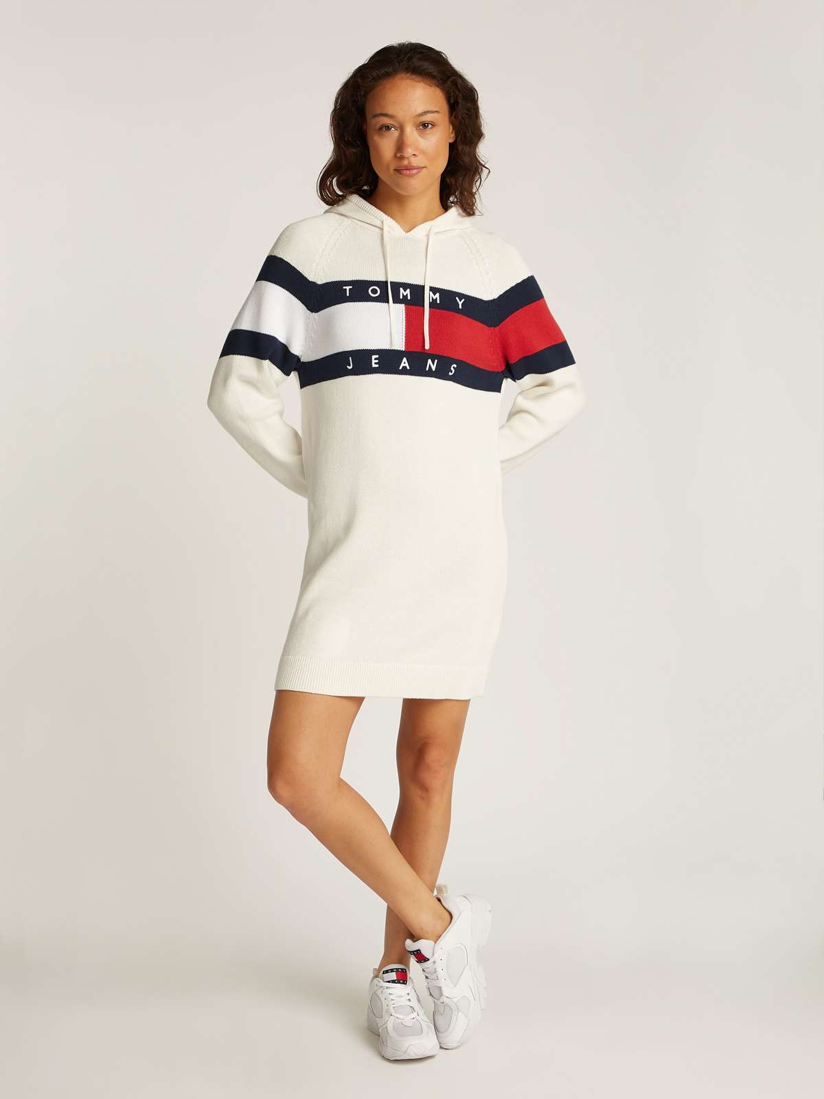 Трикотажное платье с логотипом-флагом TJW FLAG HOOD SWEATER DRESS EXT