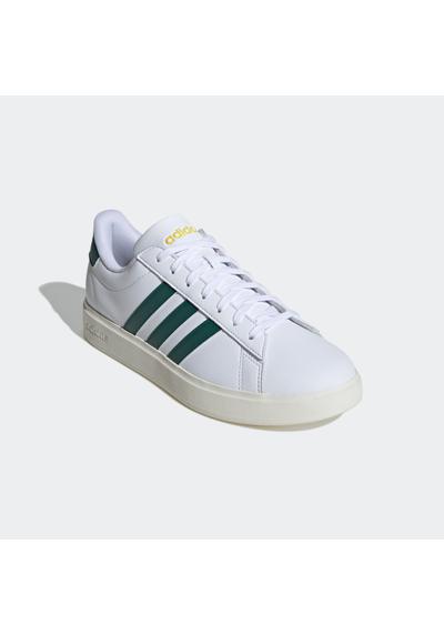 Cloud White / Collegiate Green / Utility Yellow