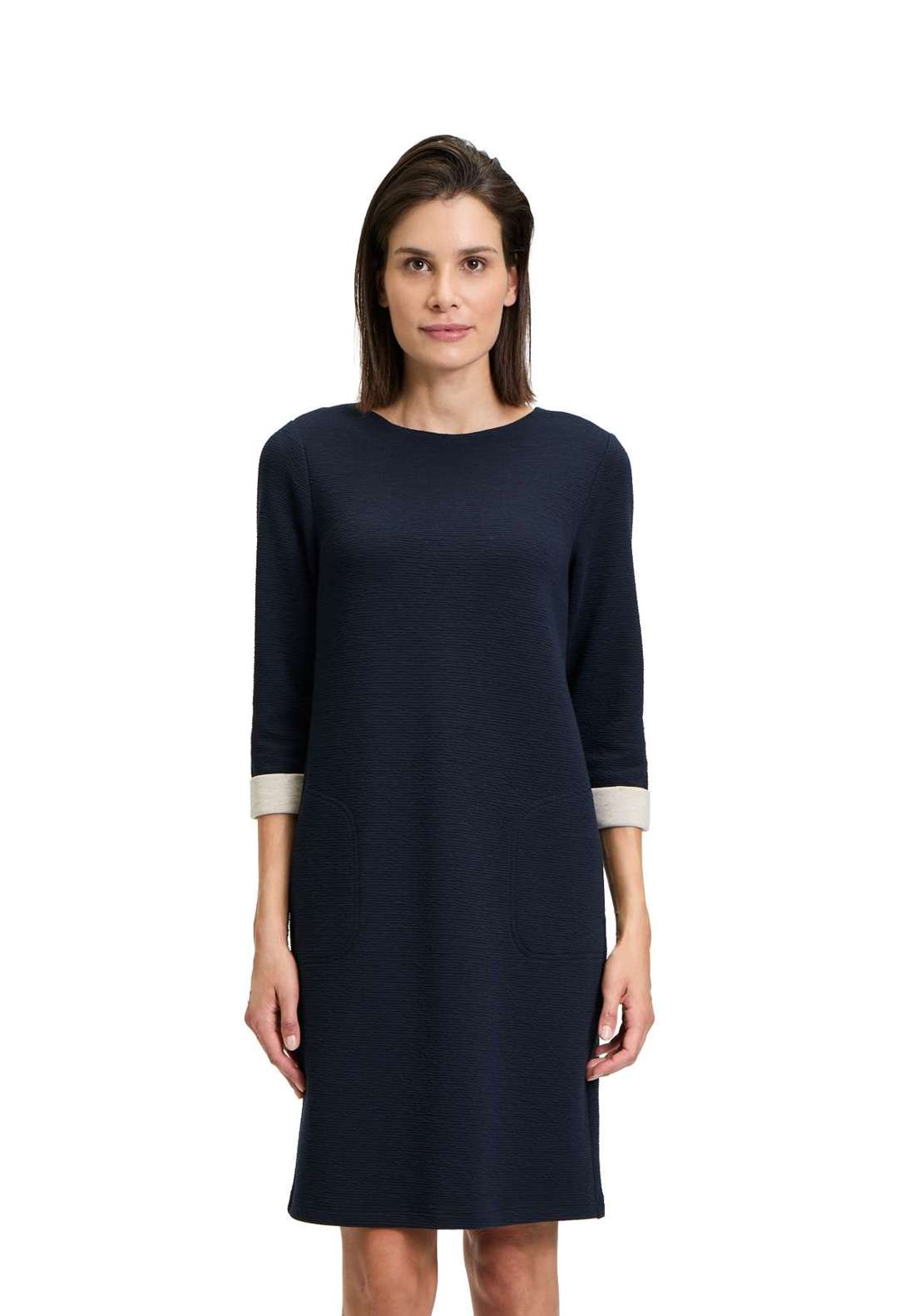Платье из джерси Jerseykleid mit Eingrifftaschen