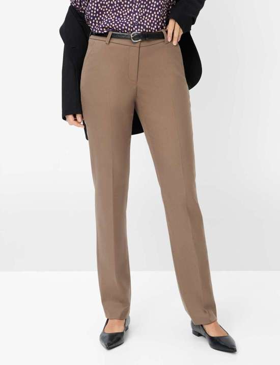 коричневый