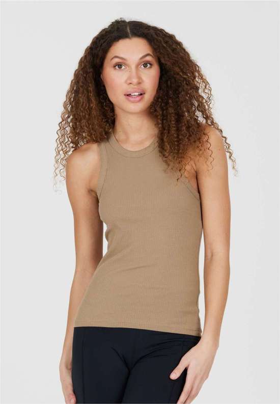 светло-коричневый