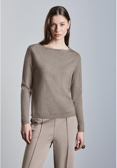 breezy beige mel.