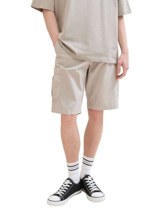 светло-серый