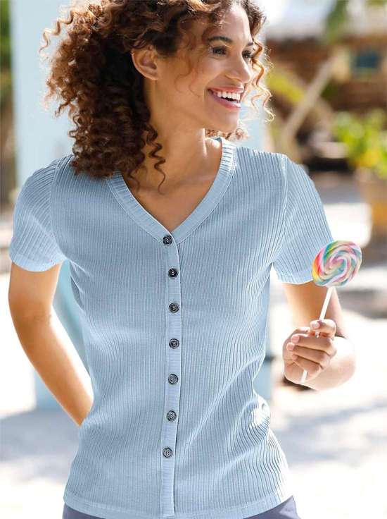 светло-синий