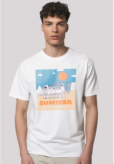 белый