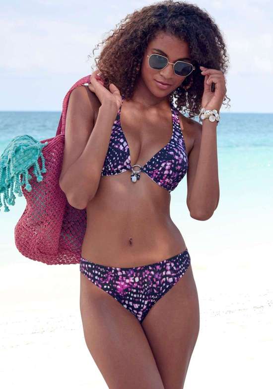 темно-розовый-с рисунком