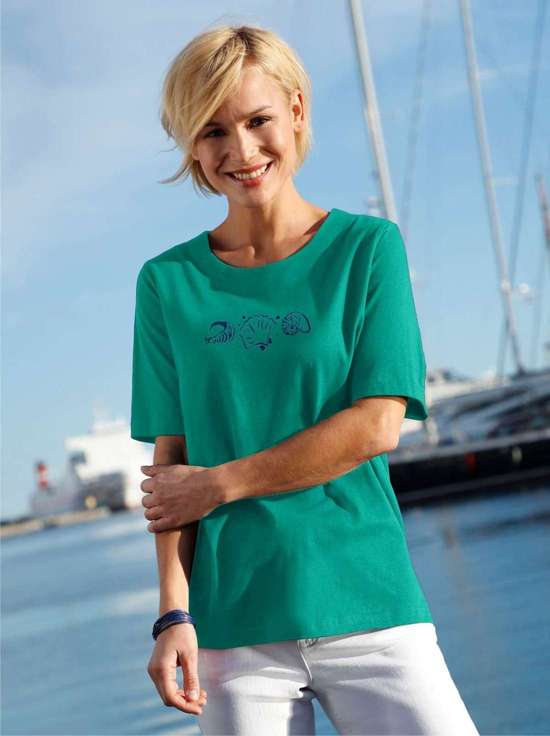 изумрудный