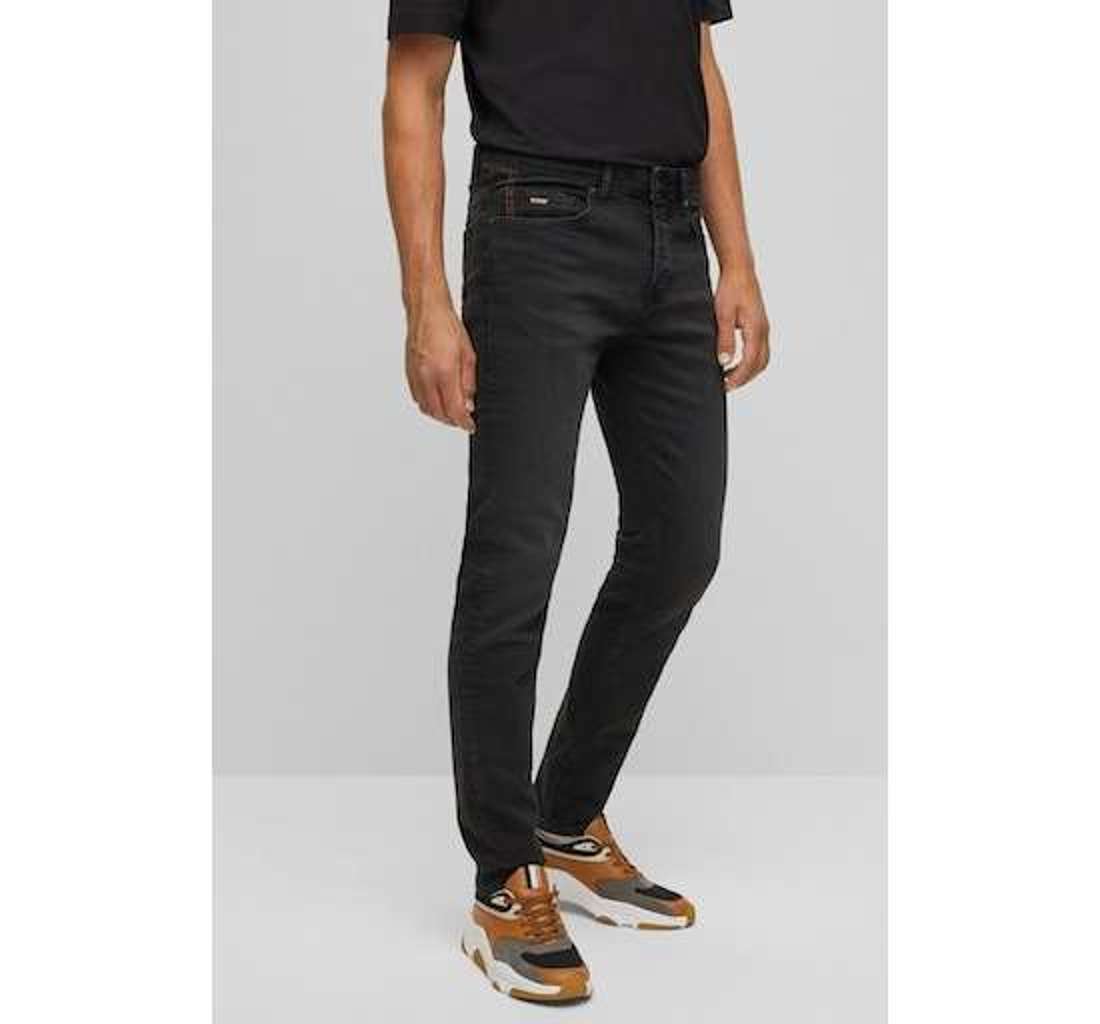 Джинсы зауженного кроя с кожаным значком Taber BC-P-1