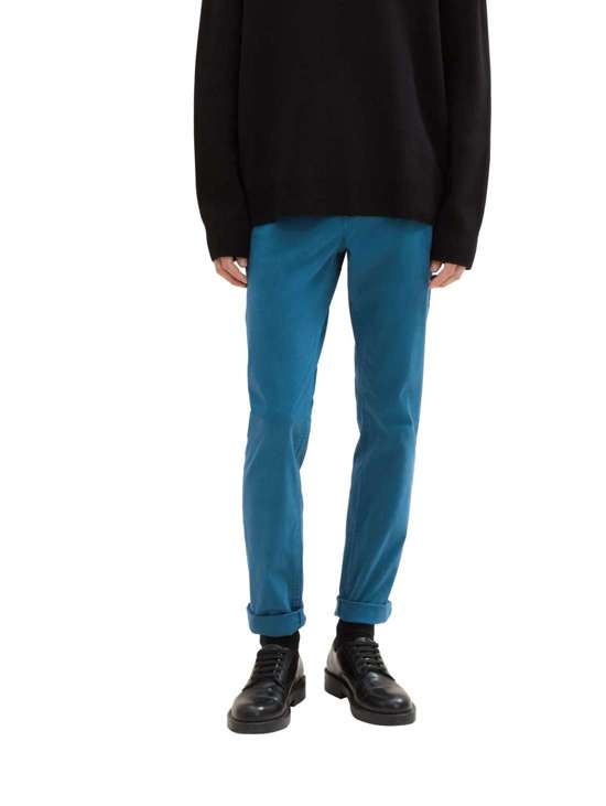 зелено-голубой