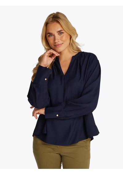 Классическая блузка больших размеров. CRV SOFT VIS V NECK LS BLOUSE