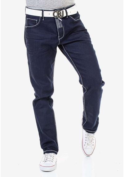 Прямые джинсы с модными контрастными швами.