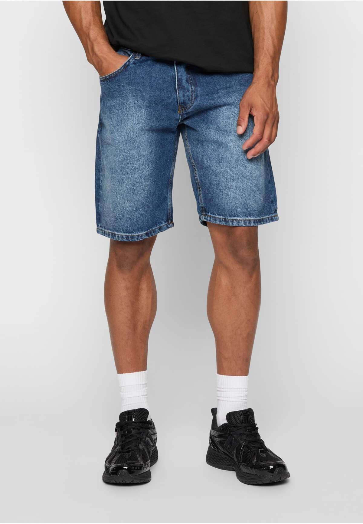 Тканевые брюки»Herren 2Y Basic Slim Fit Denim Shorts«