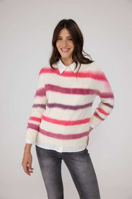 грязно-белый узорчатый