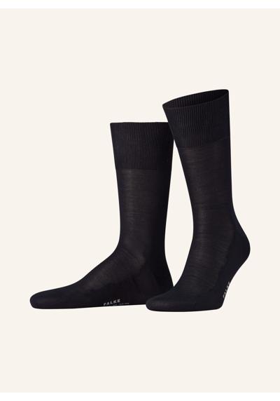 6370 dark navy