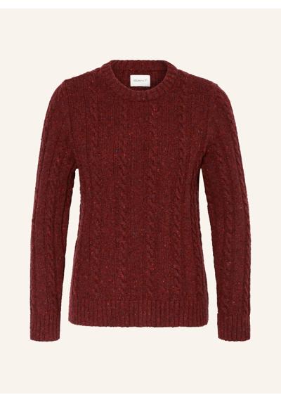 638 wine red