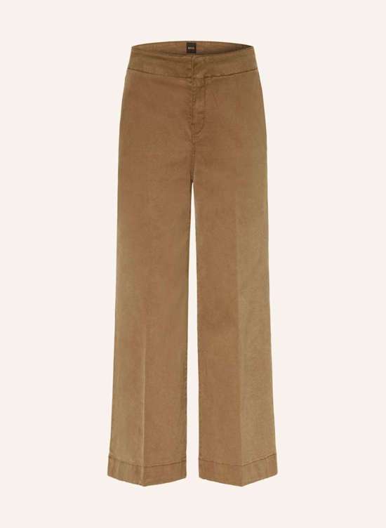 темно-коричневый