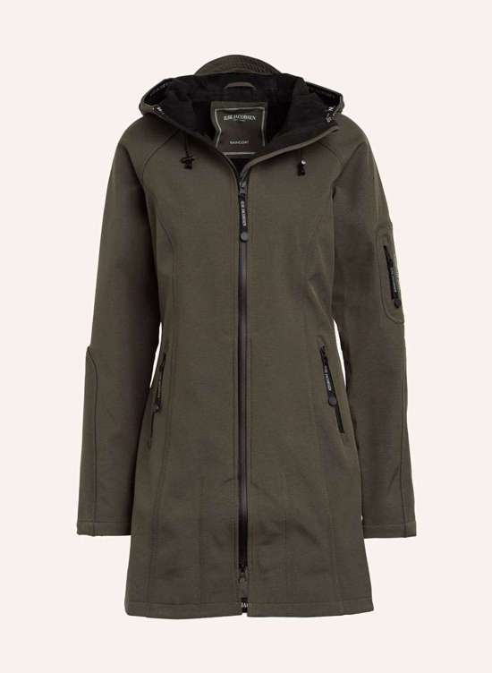 темно-зеленый