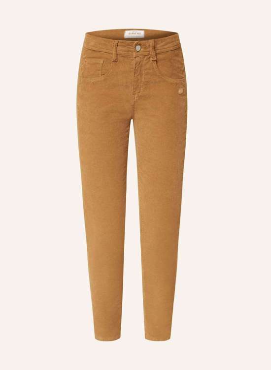 коричневый