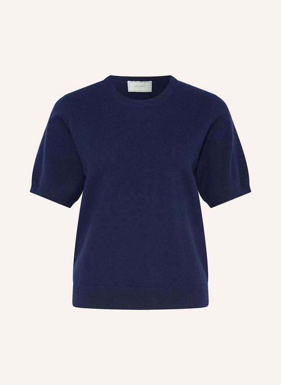 темно-синий