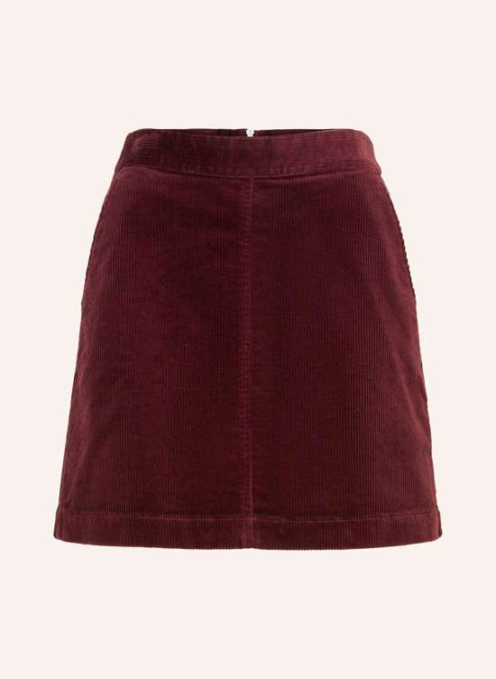 темно-красный