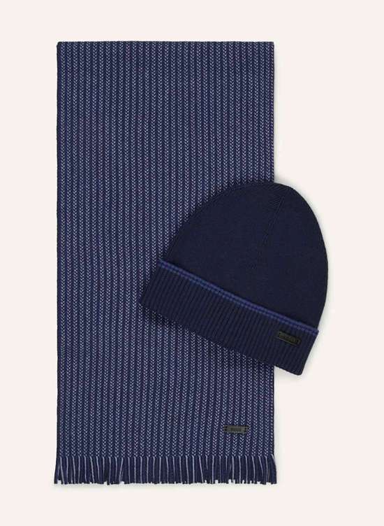 темно-синий