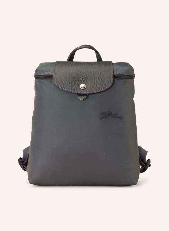 темно-серый