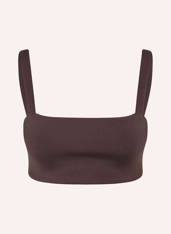 темно-красный